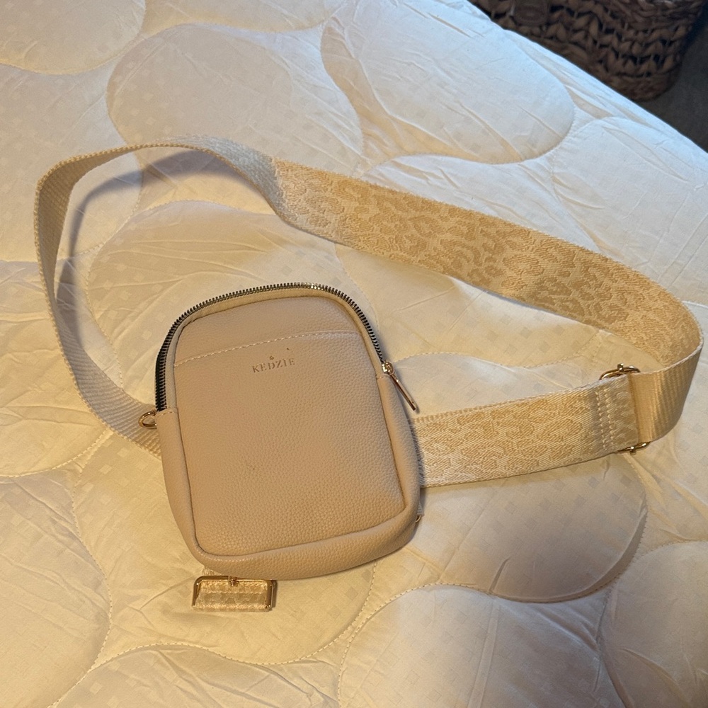 Kedzie Cream Crossbody Bag